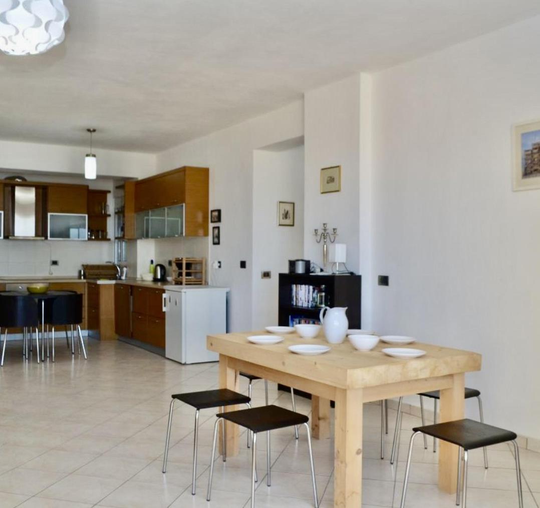 Andi Apartment Sarandë Eksteriør bilde