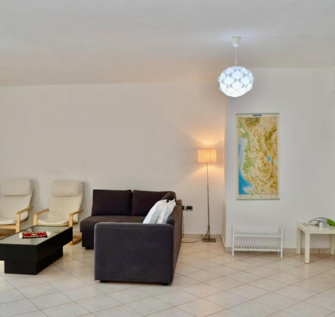 Andi Apartment Sarandë Eksteriør bilde