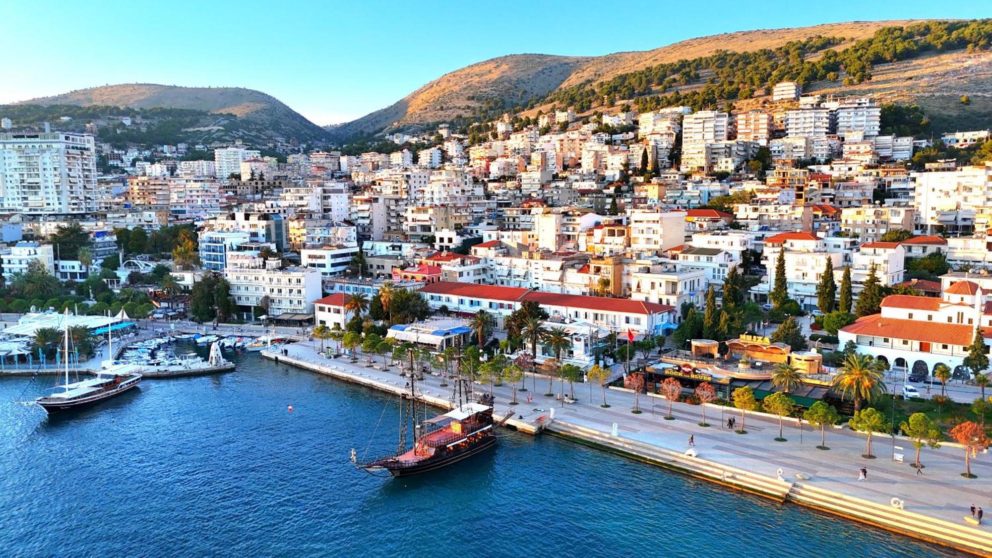 Andi Apartment Sarandë Eksteriør bilde
